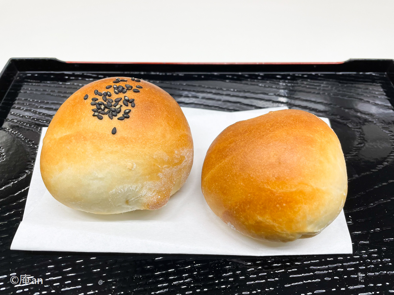 Anpan (sweet bean paste bread) making and Tea Ceremony experience